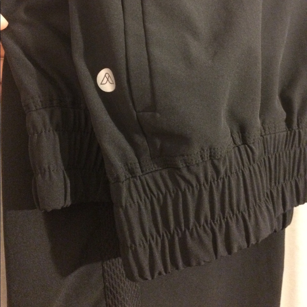 Livi Active Lane Bryant Capri Athletic Pants 18/20